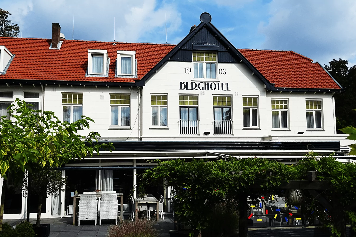 HotelPhoto1